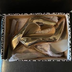 Anne Michelle Rose Gold Pumps